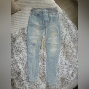 American Eagle Outfitters distressed light wash Jeans